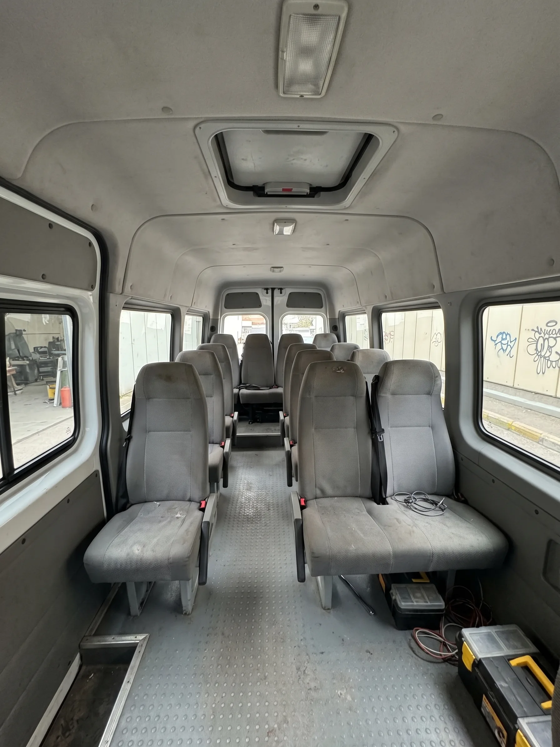 Önce – Koltuk Yenileme Ford Transit 2020
